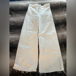 Zara Marine Straight Jeans in white